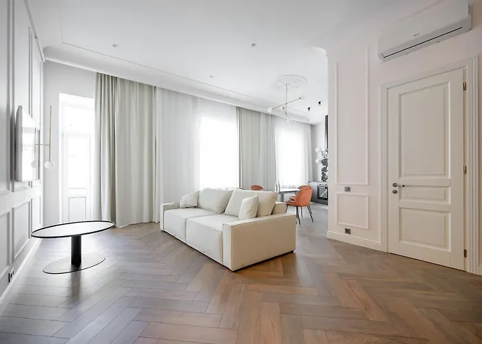 Vintage On Ekaterininskaya Sq. 9 Odesa