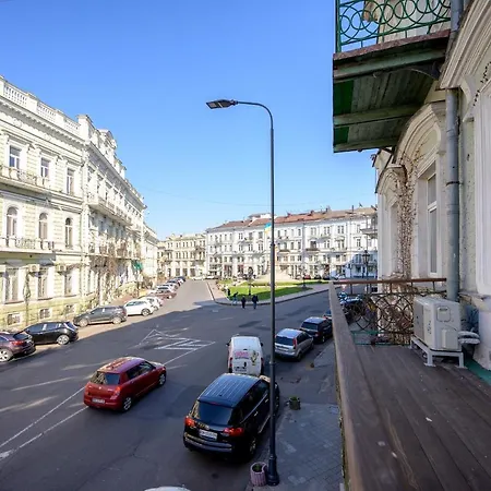 Apartamento Vintage On Ekaterininskaya Sq. 9 *