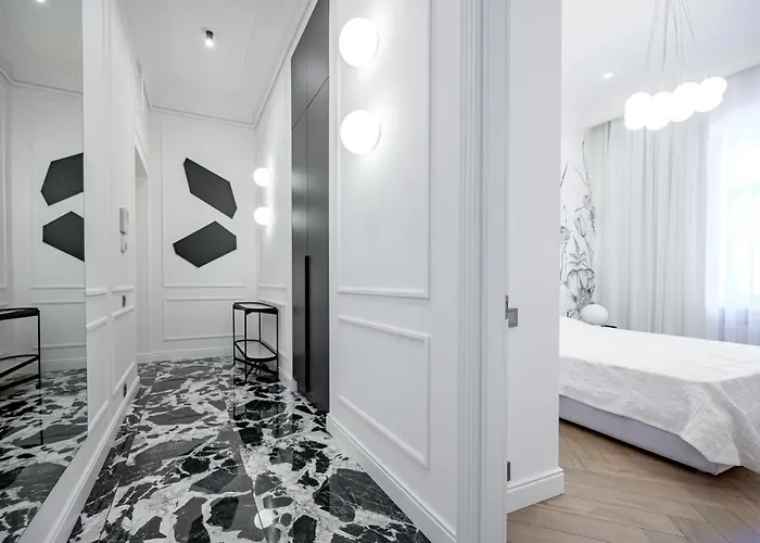 Vintage On Ekaterininskaya Sq. 9 敖德萨